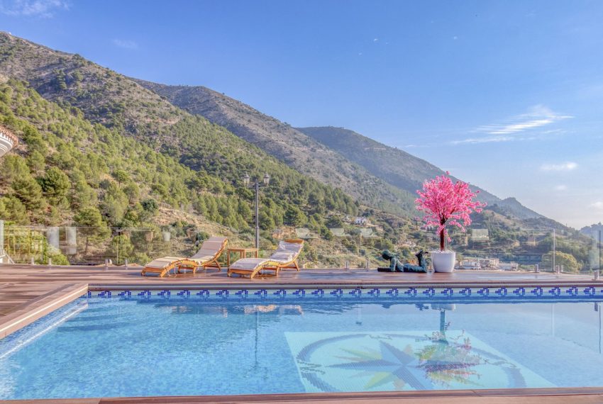 R4228546-Villa-For-Sale-Mijas-Detached-4-Beds-564-Built-10