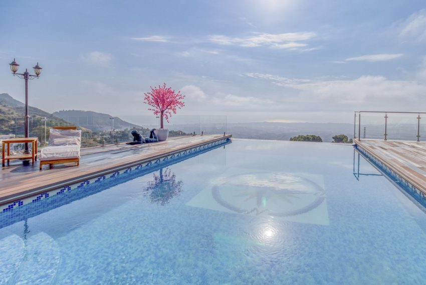 R4228546-Villa-For-Sale-Mijas-Detached-4-Beds-564-Built-11
