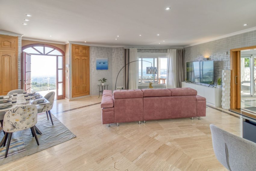 R4228546-Villa-For-Sale-Mijas-Detached-4-Beds-564-Built-17