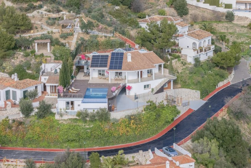 R4228546-Villa-For-Sale-Mijas-Detached-4-Beds-564-Built-2