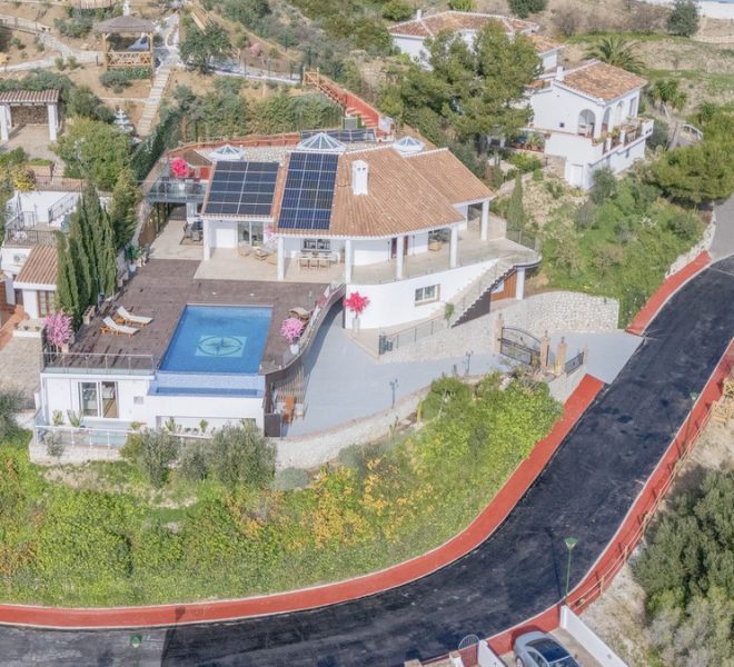 R4228546-Image 1-Detached - 4 Beds - 564 Built