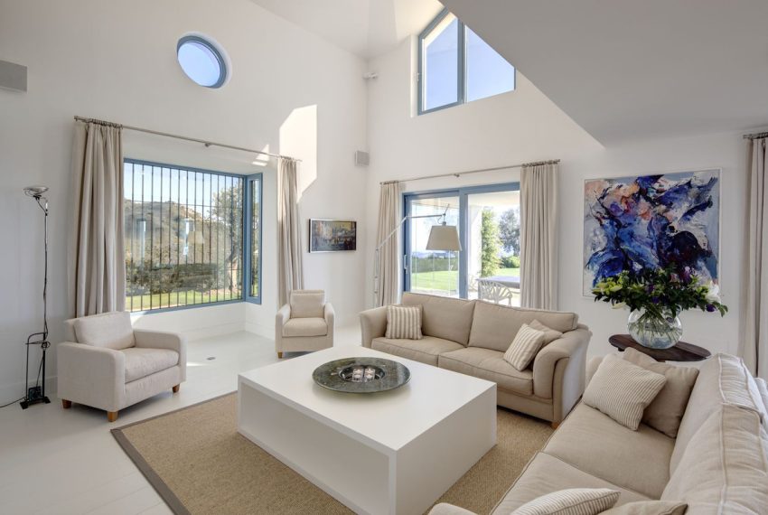 R4284544-Villa-For-Sale-Benahavis-Detached-5-Beds-682-Built-4