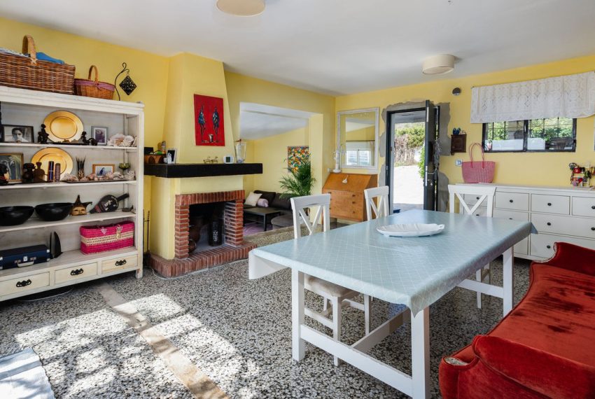 R4296964-Villa-For-Sale-Mijas-Costa-Detached-4-Beds-150-Built-10
