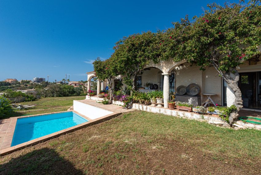 R4296964-Villa-For-Sale-Mijas-Costa-Detached-4-Beds-150-Built-2