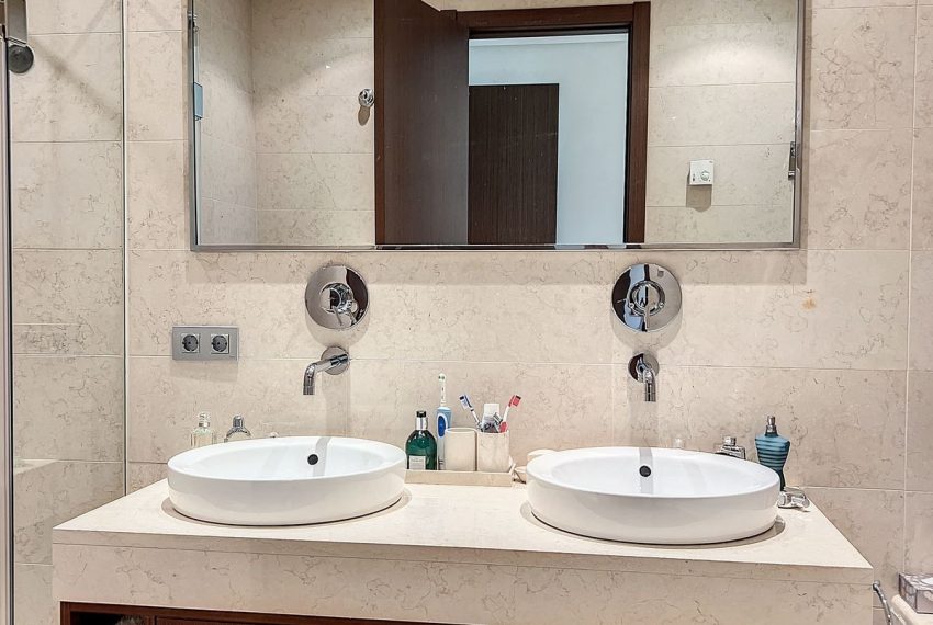 R4326310-Apartment-For-Sale-Benahavis-Ground-Floor-2-Beds-125-Built-4