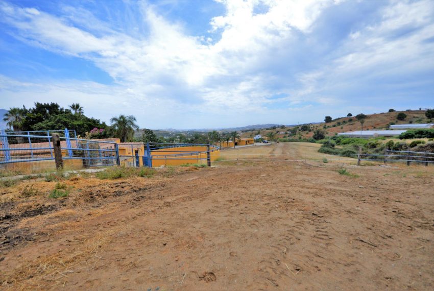 R4332358-Villa-For-Sale-Mijas-Finca-9-Beds-869-Built-4