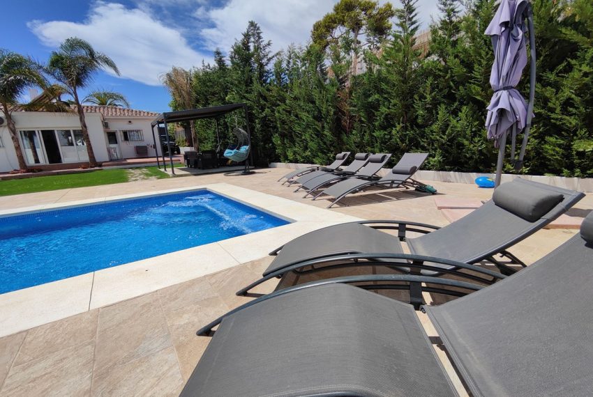 R4402273-Villa-For-Sale-Estepona-Detached-4-Beds-223-Built-13