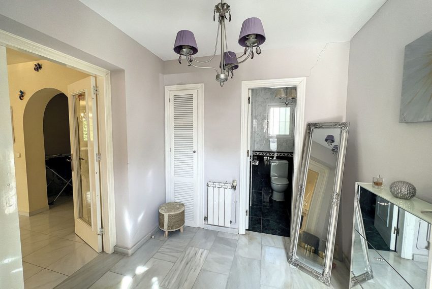 R4410958-Villa-For-Sale-Mijas-Detached-5-Beds-345-Built-16
