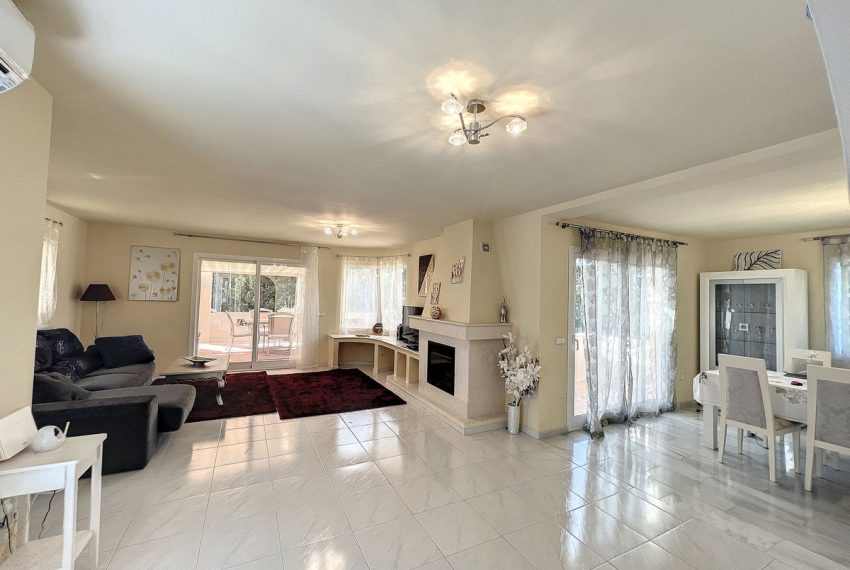 R4410958-Villa-For-Sale-Mijas-Detached-5-Beds-345-Built-2