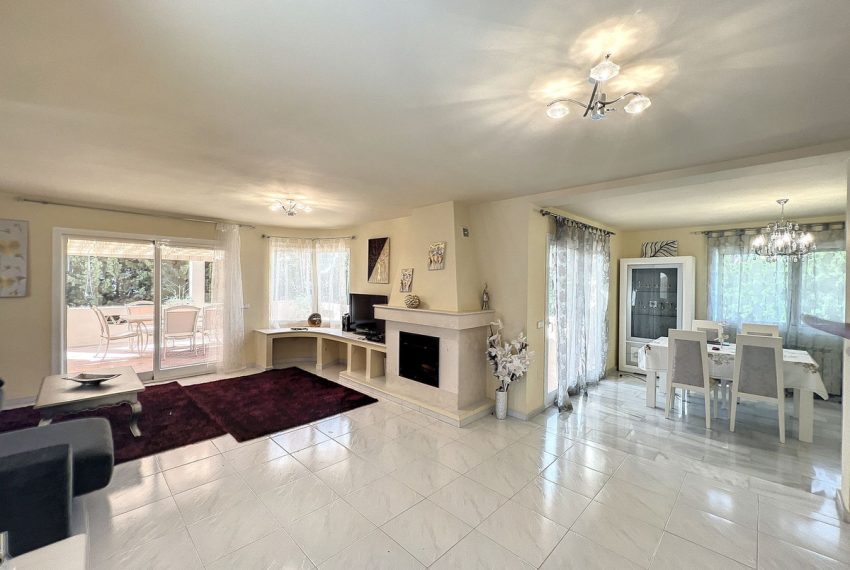 R4410958-Villa-For-Sale-Mijas-Detached-5-Beds-345-Built-3