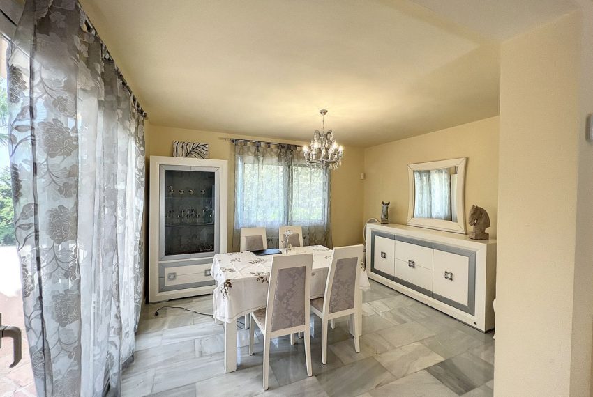 R4410958-Villa-For-Sale-Mijas-Detached-5-Beds-345-Built-4