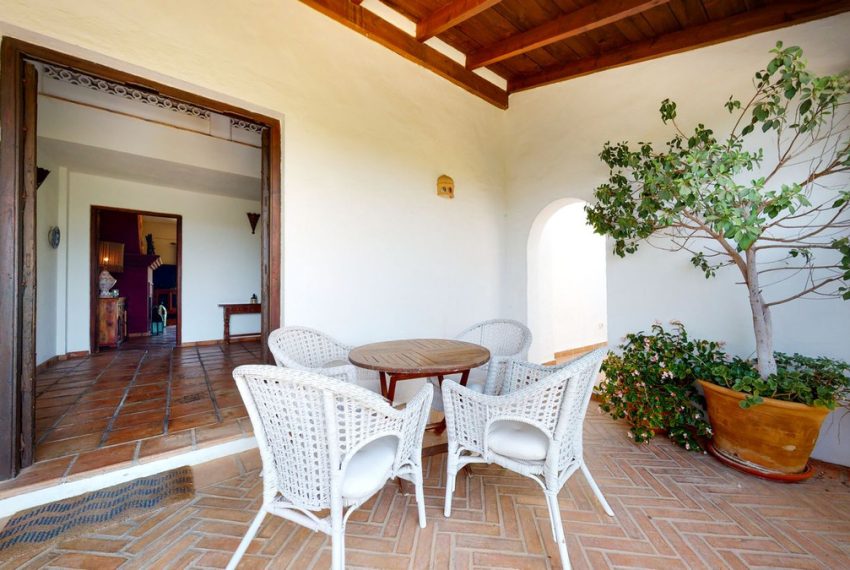R4417861-Villa-For-Sale-Mijas-Finca-10-Beds-1232-Built-2