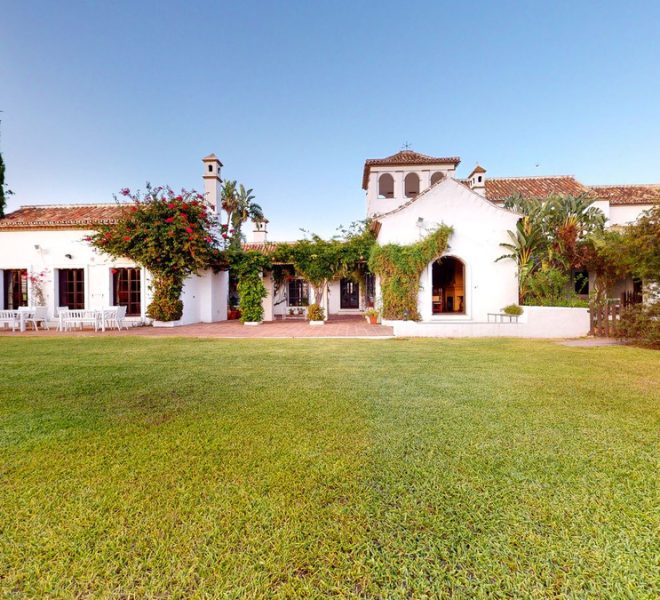 R4417861-Image 1-Finca - 10 Beds - 1232 Built