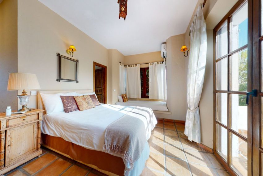 R4417861-Villa-For-Sale-Mijas-Finca-10-Beds-1232-Built-7