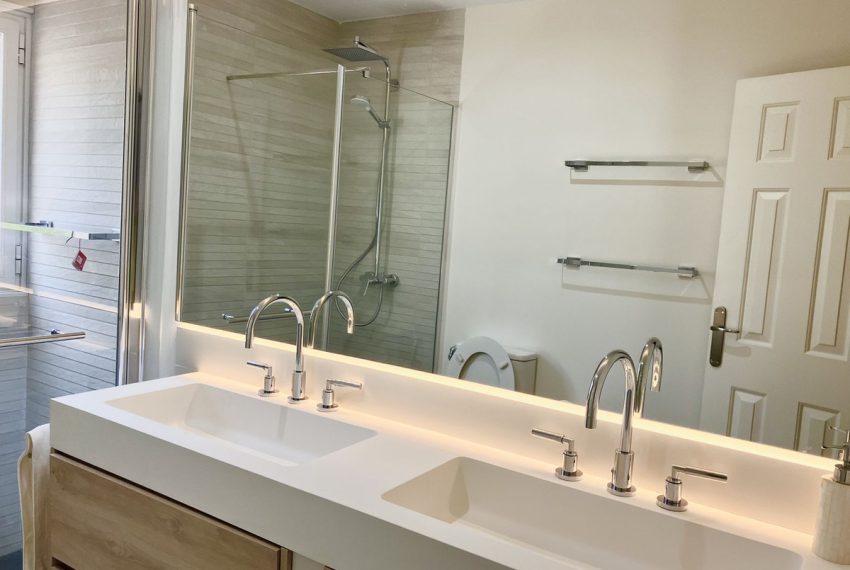 R4423612-Villa-For-Sale-Puerto-Banus-Semi-Detached-5-Beds-230-Built-16