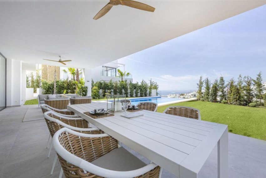 R4429267-Villa-For-Sale-Marbella-Detached-5-Beds-541-Built-12