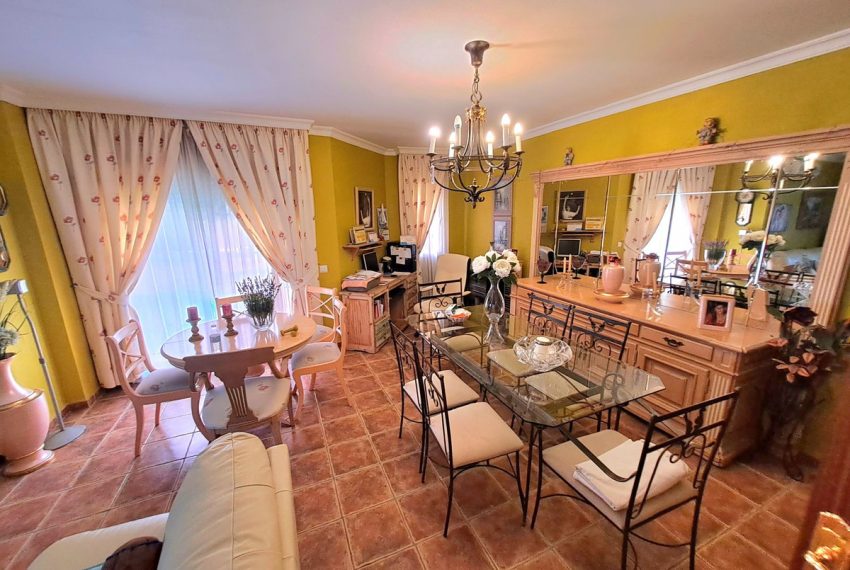 R4442113-Villa-For-Sale-Mijas-Costa-Detached-6-Beds-531-Built-11