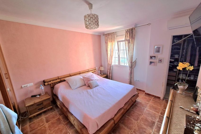 R4442113-Villa-For-Sale-Mijas-Costa-Detached-6-Beds-531-Built-3