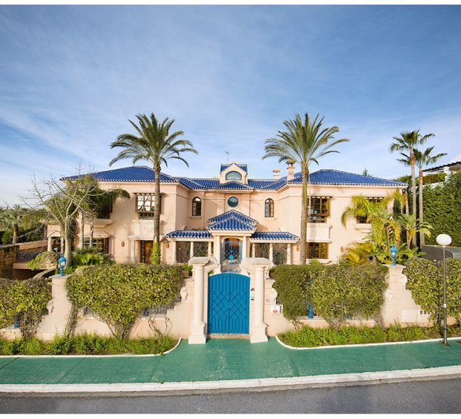 R4443529-Image 1-Detached - 6 Beds - 1727 Built