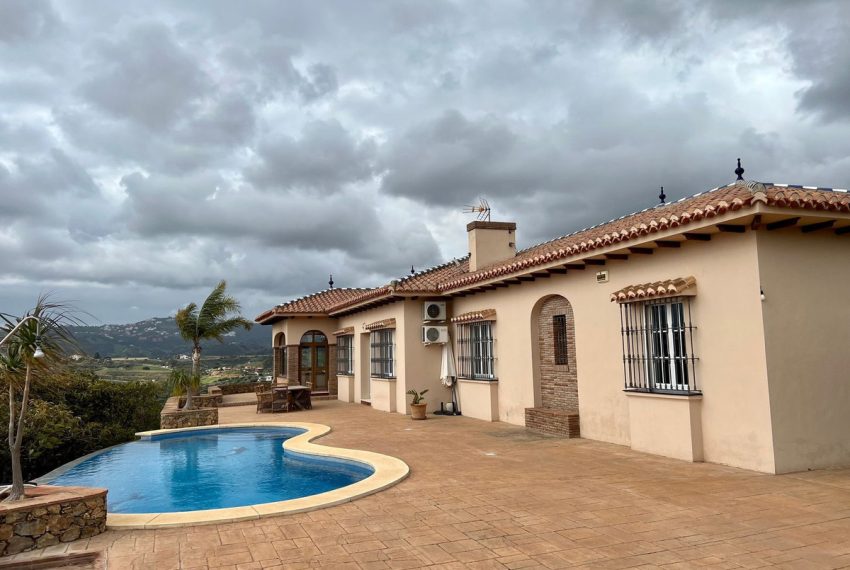 R4445632-Villa-For-Sale-Mijas-Finca-4-Beds-230-Built-1