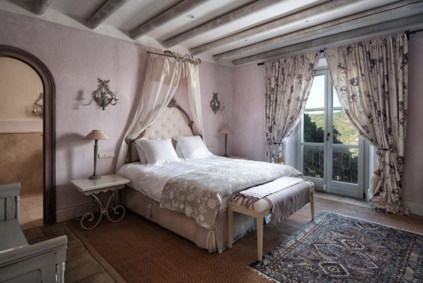 R4449577-Villa-For-Sale-El-Madronal-Detached-6-Beds-892-Built-18