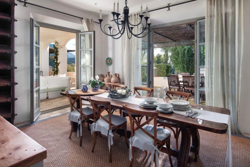 R4449577-Villa-For-Sale-El-Madronal-Detached-6-Beds-892-Built-4