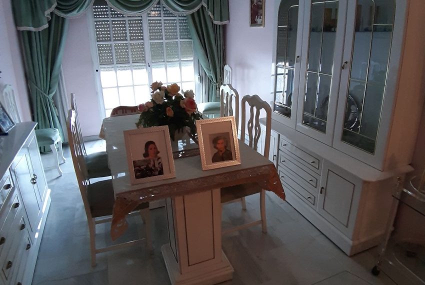 R4450477-Villa-For-Sale-Mijas-Detached-4-Beds-650-Built-3