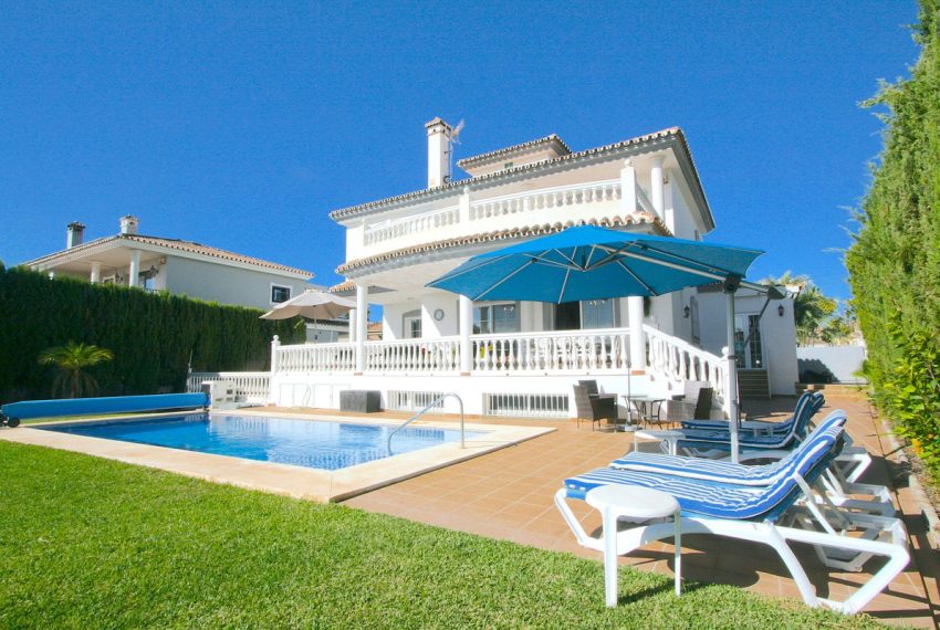 R4453894-Villa-For-Sale-Mijas-Golf-Detached-5-Beds-418-Built