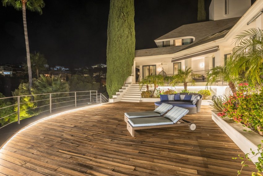 R4454761-Villa-For-Sale-Nueva-Andalucia-Detached-4-Beds-578-Built-3