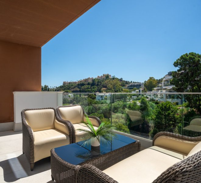 R4503271-Image 1-Penthouse - 3 Beds - 105 Built