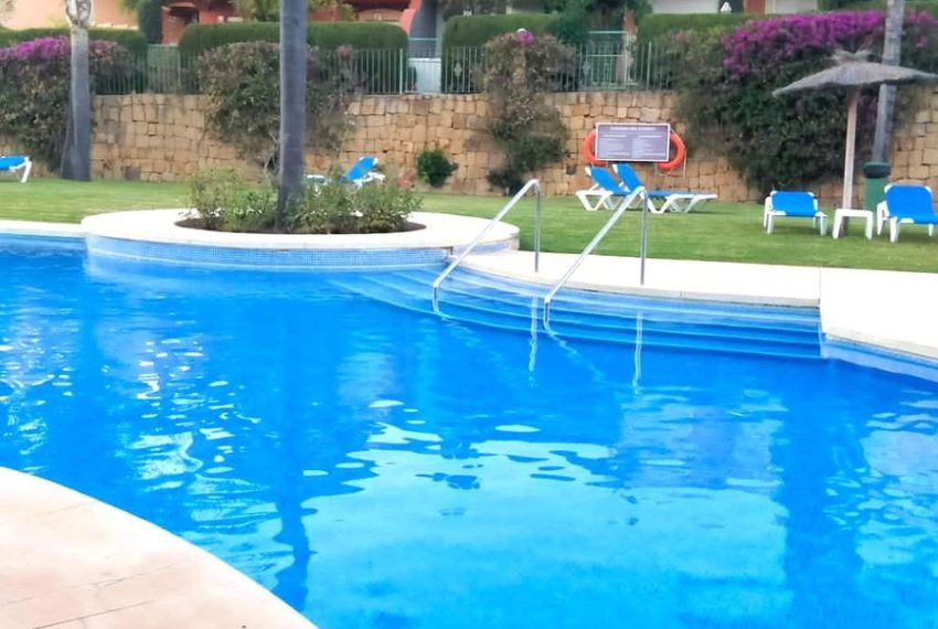 R4505212-Townhouse-For-Sale-Puerto-Banus-Semi-Detached-5-Beds-320-Built-1