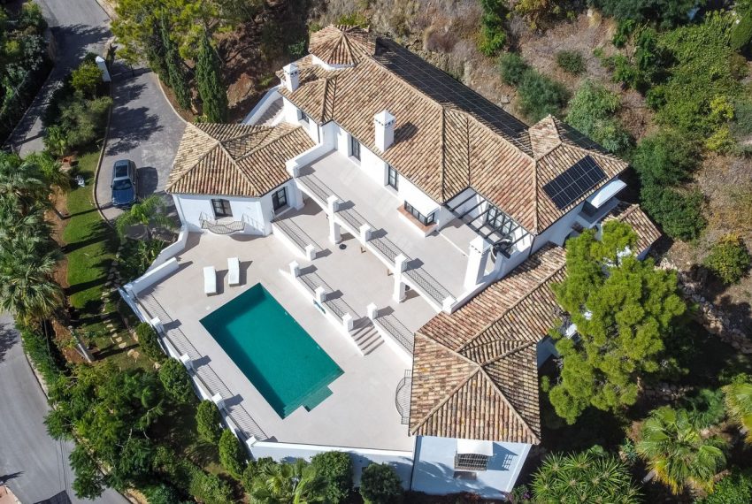 R4553320-Villa-For-Sale-Benahavis-Detached-5-Beds-844-Built-5