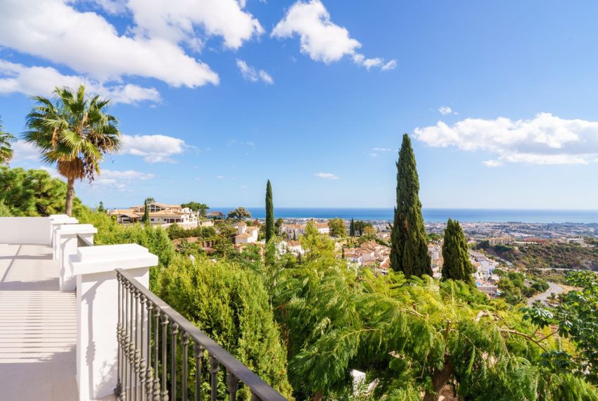 R4553320-Villa-For-Sale-Benahavis-Detached-5-Beds-844-Built-8