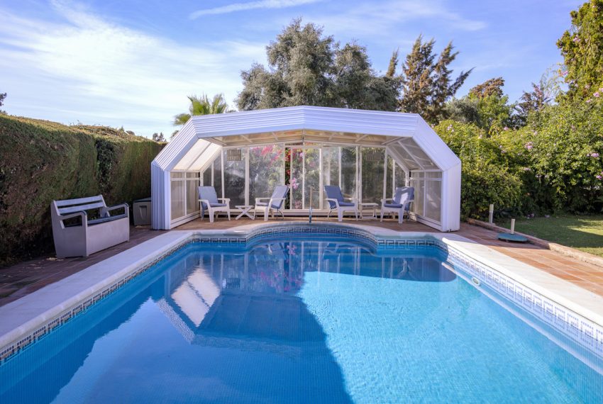 R4559095-Villa-For-Sale-Guadalmina-Alta-Detached-4-Beds-394-Built-2