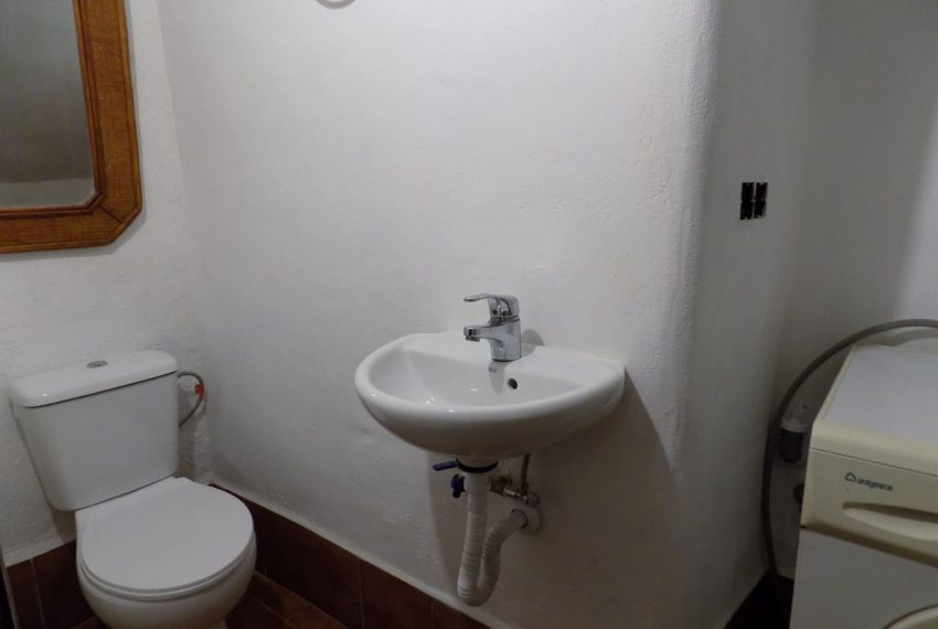 R4570456-Townhouse-For-Sale-Guaro-Terraced-5-Beds-191-Built-12