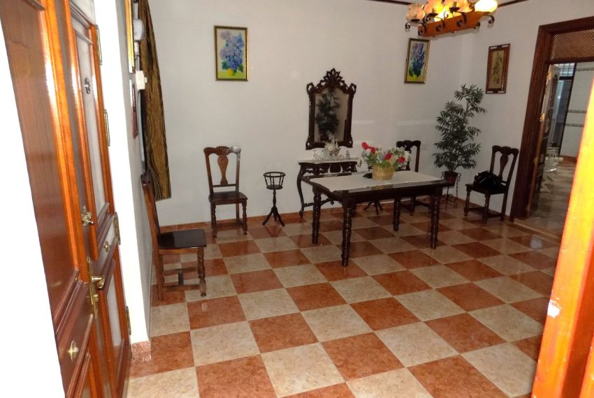 R4570456-Townhouse-For-Sale-Guaro-Terraced-5-Beds-191-Built-14