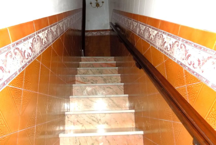 R4570456-Townhouse-For-Sale-Guaro-Terraced-5-Beds-191-Built-15
