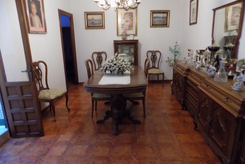 R4570456-Townhouse-For-Sale-Guaro-Terraced-5-Beds-191-Built-16