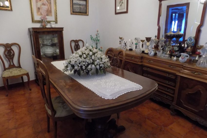 R4570456-Townhouse-For-Sale-Guaro-Terraced-5-Beds-191-Built-17