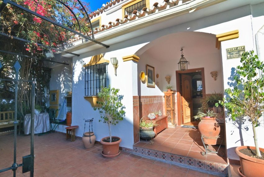 R4587550-Villa-For-Sale-Mijas-Semi-Detached-5-Beds-150-Built-4