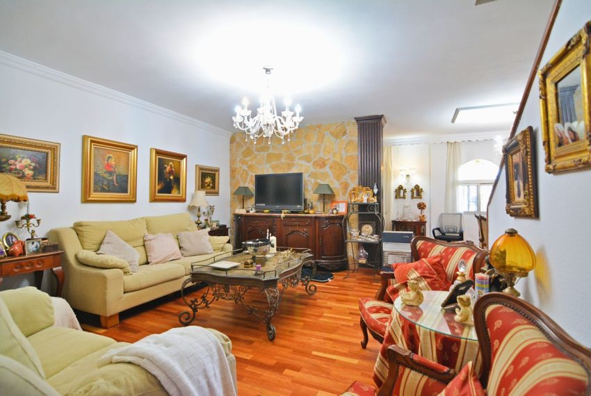 R4587550-Villa-For-Sale-Mijas-Semi-Detached-5-Beds-150-Built-5