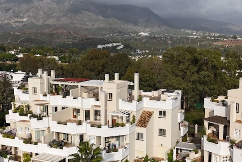 R4594597-Apartment-For-Sale-Nueva-Andalucia-Middle-Floor-3-Beds-160-Built-1
