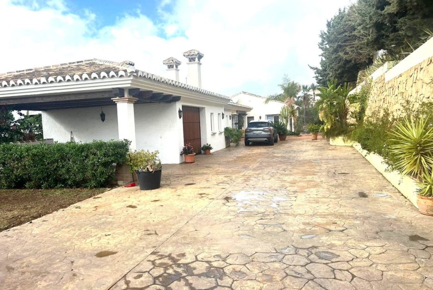 R4604194-Villa-For-Sale-Mijas-Detached-6-Beds-619-Built-4