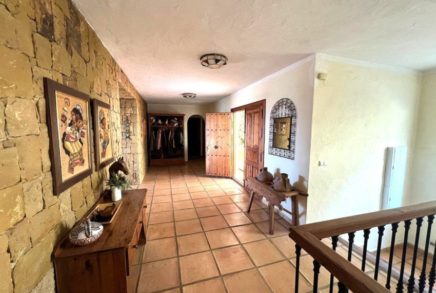 R4604194-Villa-For-Sale-Mijas-Detached-6-Beds-619-Built-7