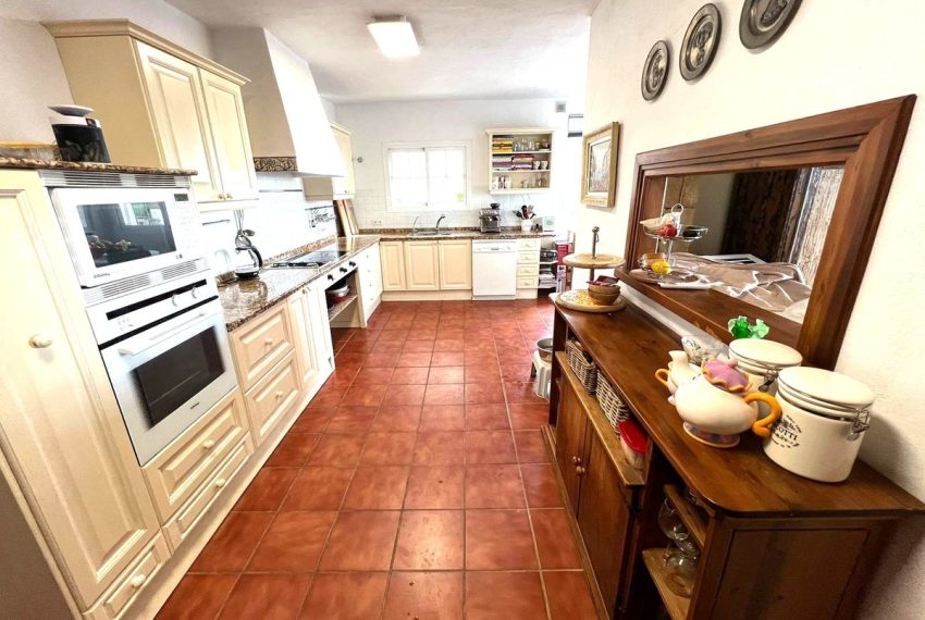 R4604194-Villa-For-Sale-Mijas-Detached-6-Beds-619-Built-8