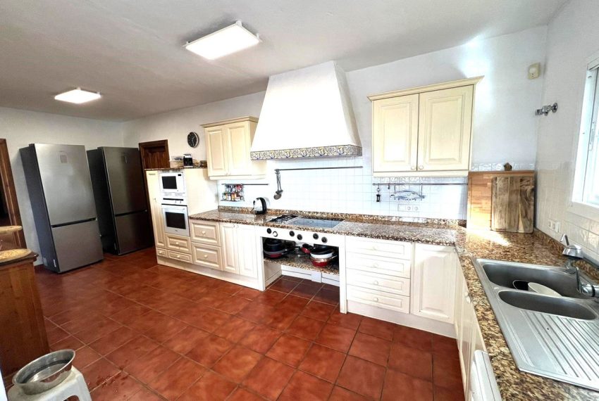 R4604194-Villa-For-Sale-Mijas-Detached-6-Beds-619-Built-9