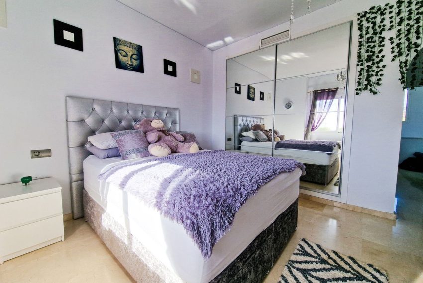 R4623697-Villa-For-Sale-El-Paraiso-Detached-6-Beds-390-Built-12