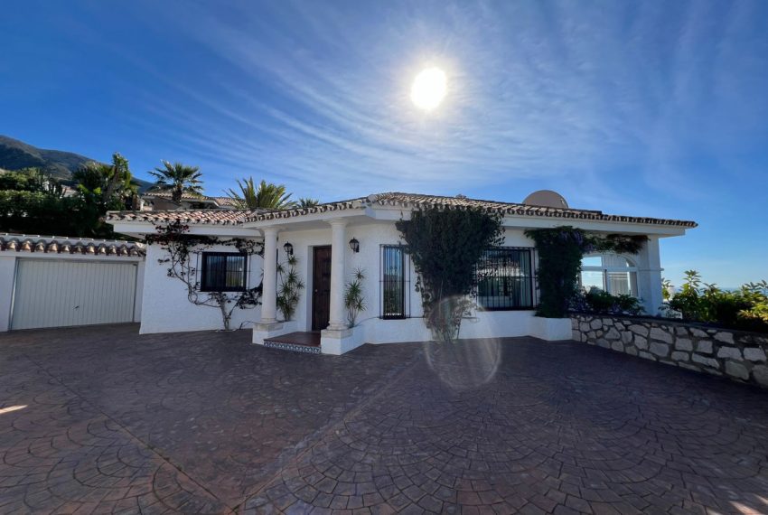 R4627741-Villa-For-Sale-Mijas-Detached-4-Beds-238-Built-2