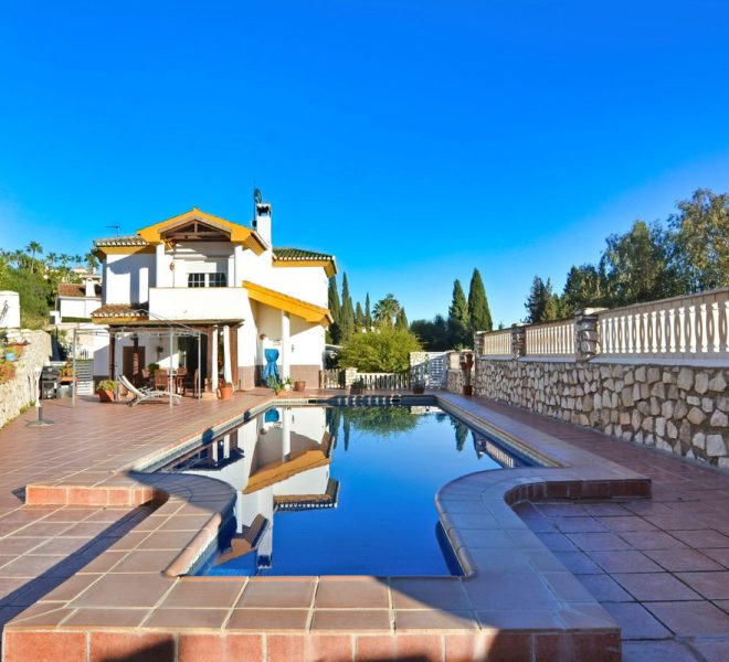 R4627828-Image 1-Detached - 5 Beds - 374 Built