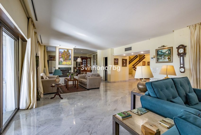 R4631692-Villa-For-Sale-Guadalmina-Baja-Detached-11-Beds-1454-Built-12